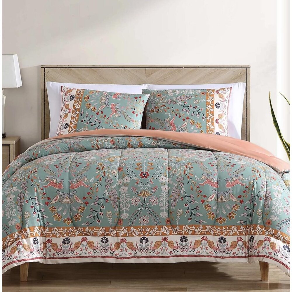 NEW Hallmart Vilano 3-Pc. Comforter Set Giallo Blue White Multi Full / Queen